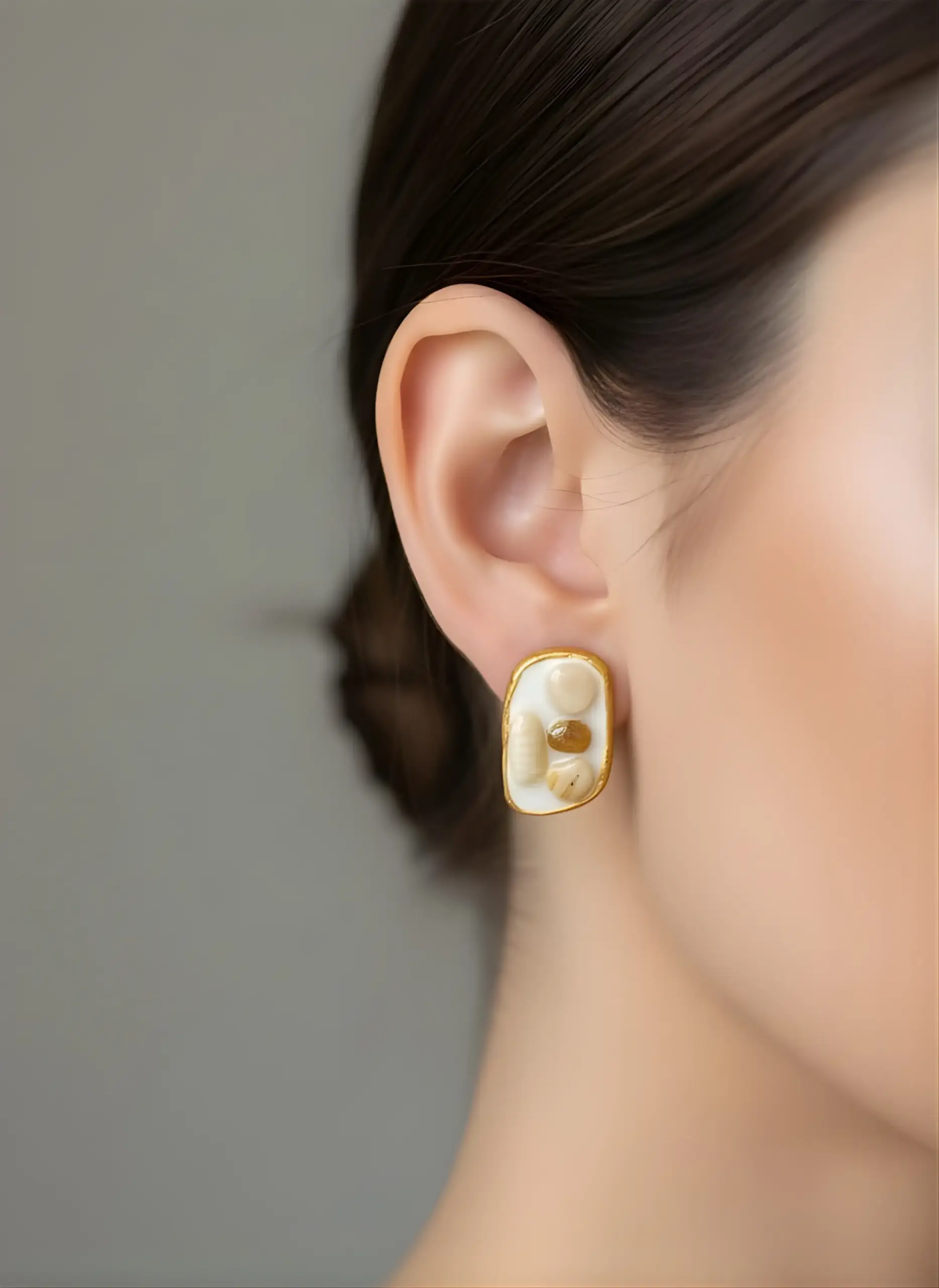 Sea shell Studs - Image 2